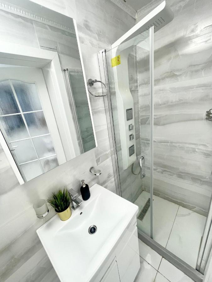 בוקרשט Apollo 1 Apartment מראה חיצוני תמונה
