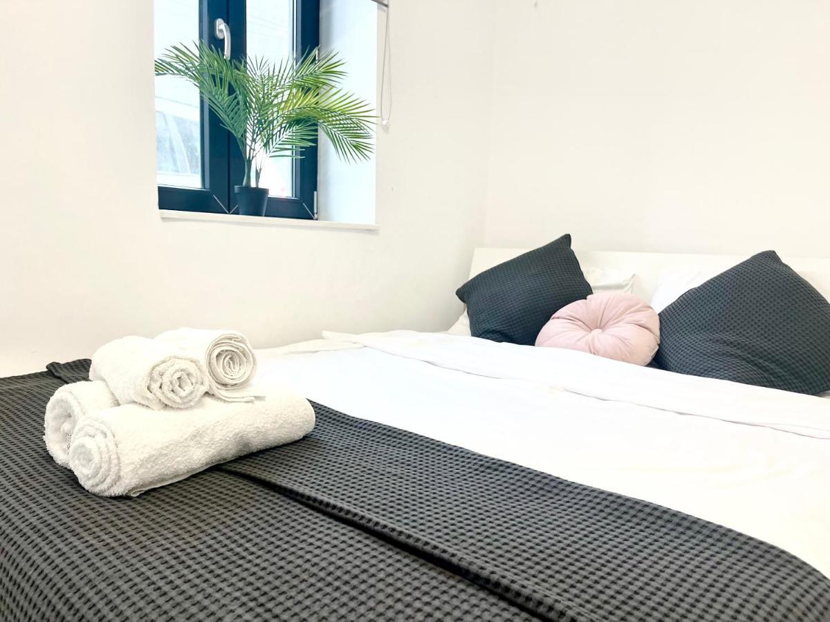 בוקרשט Apollo 1 Apartment מראה חיצוני תמונה